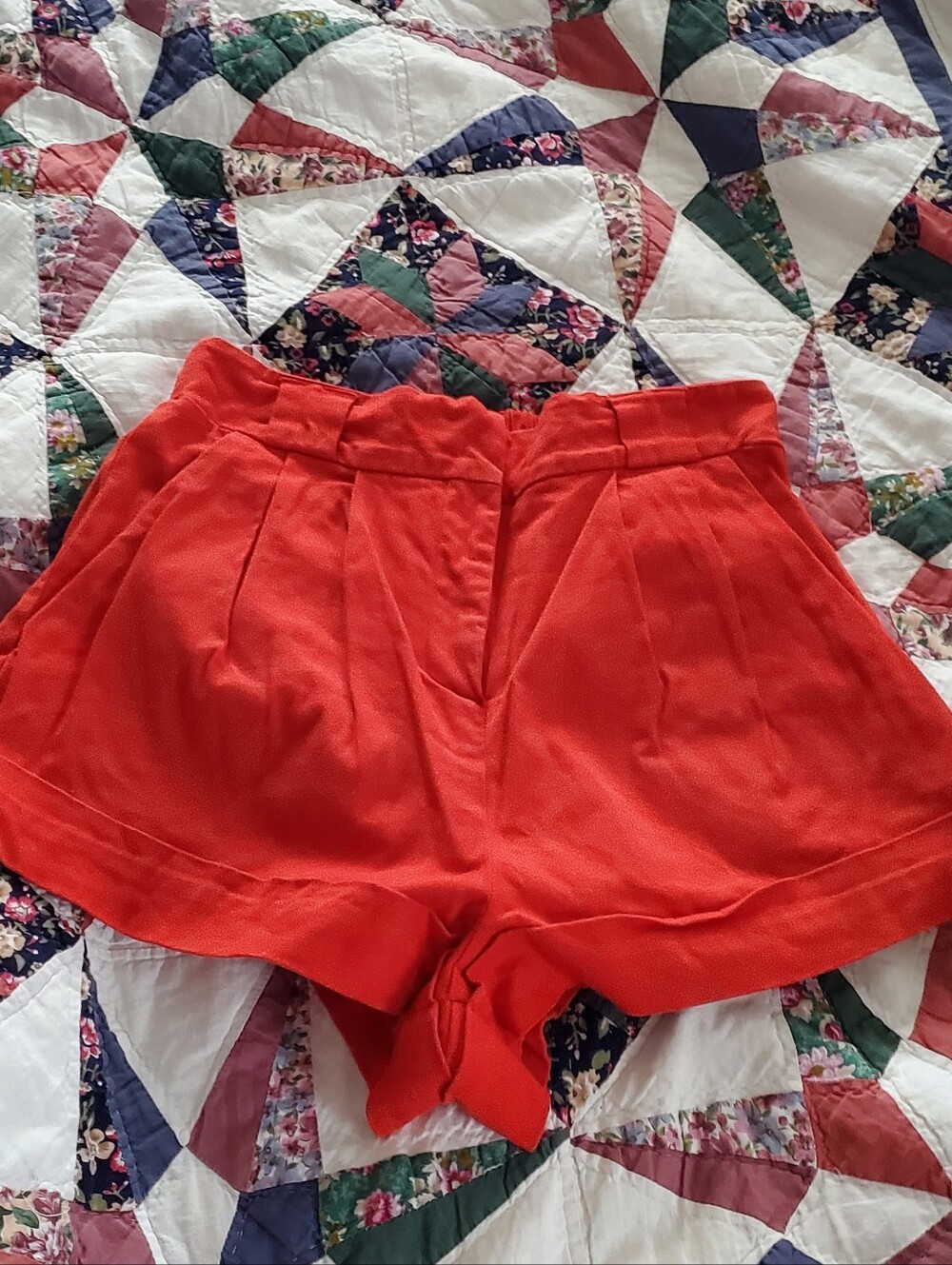 Farm Rio Red High-Waist Pleated Women’s Shorts